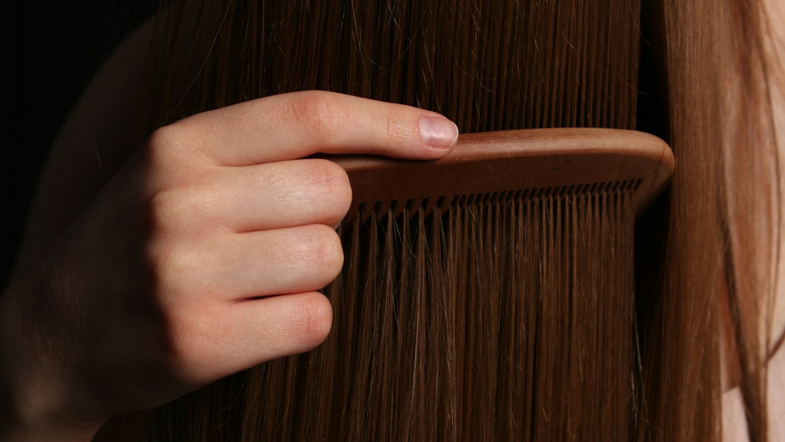 Hair Thinning in Women: Causes, Treatments and When to See a Doctor